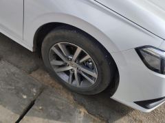 Honda Civic 240TURBO CVT Vigorous Edition - ფოტო 6