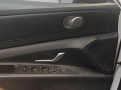 Hyundai Elantra 1.5L CVT Elite Edition - фото 13