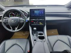 Toyota Avalon Dual-Engine 2.5L E-CVT Luxury Edition - photo 16