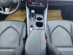 Toyota Avalon Dual-Engine 2.5L E-CVT Luxury Edition - photo 19