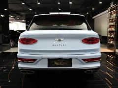 Bentley Bentayga 4.0T V8 - photo 14