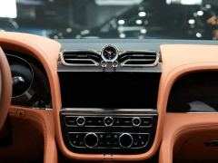 Bentley Bentayga 4.0T V8 - photo 9