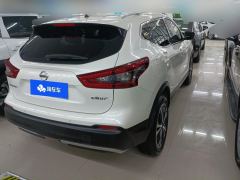 Nissan Qashqai 2.0L Luxury Edition - photo 2