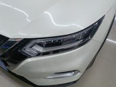 Nissan Qashqai 2.0L Luxury Edition - photo 4