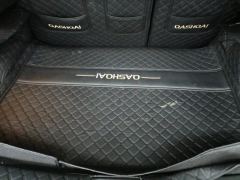Nissan Qashqai 2.0L Luxury Edition - photo 6