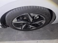 Hyundai Elantra 1.4T Double Clutch Premium Edition - ფოტო 6