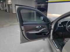 BMW 3 Series 325Li M Sport Package - ფოტო 12
