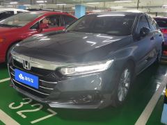 Honda Accord 260TURBO Luxury Edition - фото 1