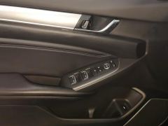 Honda Accord 260TURBO Luxury Edition - фото 12
