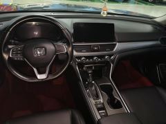 Honda Accord 260TURBO Luxury Edition - фото 16