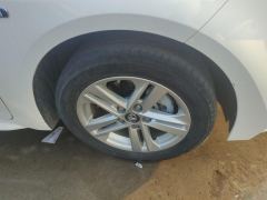 Toyota Levin Dual-Engine 1.8L Leading Edition - фото 6