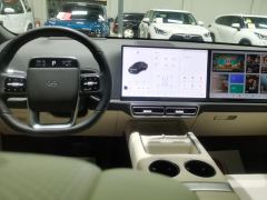 Li Auto L7 Max - ფოტო 16