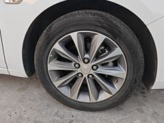 Chevrolet Monza 320 Automatic Delight Edition - ფოტო 6