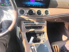 Mercedes-Benz E Class Plug-in Hybrid E PHEV E 350 e L - ფოტო 19