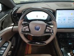 BYD Han DM-i 1.5T 121km Prestigious Edition - ფოტო 18