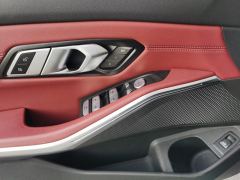 BMW 3 Series 325Li M Sport Package - ფოტო 13