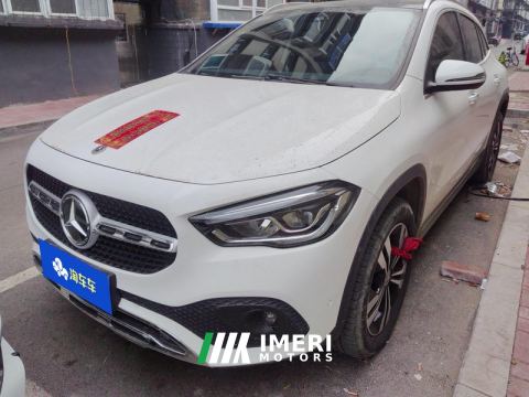 2023 Mercedes-Benz GLA 220