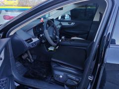 Hongqi E-QM5 500km Travel Edition - ფოტო 14