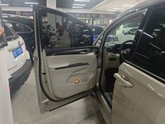 Buick GL8 ES 2.0T Deluxe Version- Edition 7 - ფოტო 12
