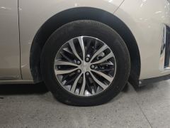 Buick GL8 ES 2.0T Deluxe Version- Edition 7 - ფოტო 6