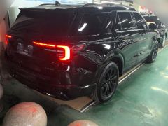 Ford Explorer EcoBoost 285 AWD Edition 7 - ფოტო 2