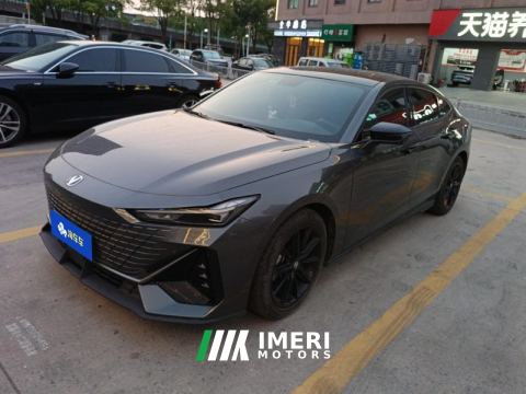 2022 Changan UNI-V 1.5T Premium Version - ავტომობილი ჩინეთიდან