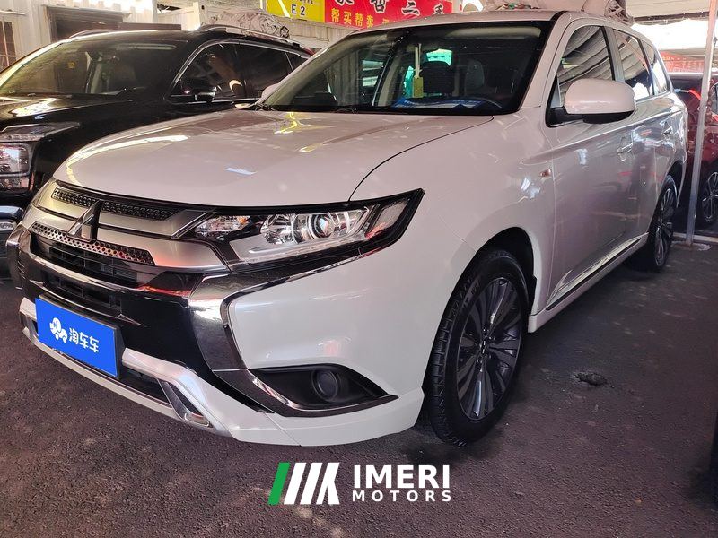 Mitsubishi Outlander 2.0L 2WD Edition 5 - автомобиль из Китая