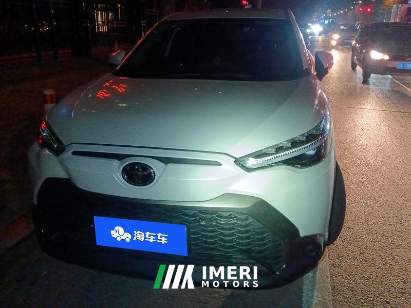 Toyota Frontlander 2.0L Luxury Edition - ავტომობილი ჩინეთიდან