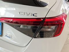 Honda Civic 240TURBO CVT Combustion Edition - ფოტო 5