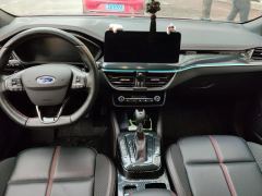 Ford Focus EcoBoost 180 ST-Line - фото 10