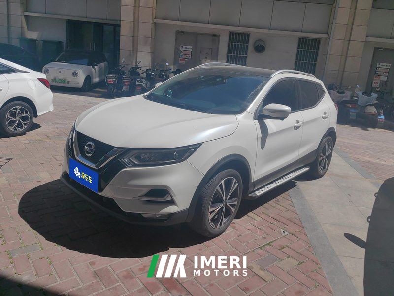 Nissan Qashqai 2.0L Luxury Edition - автомобиль из Китая