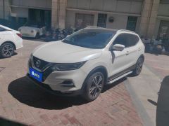 Nissan Qashqai 2.0L Luxury Edition - фото 1