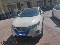 Nissan Qashqai 2.0L Luxury Edition - фото 3