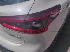 Nissan Qashqai 2.0L Luxury Edition - фото 5