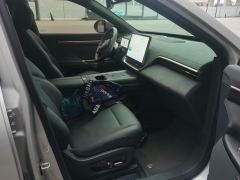 Dongfeng Yipai 008 EREV 210Max 6-seater - photo 14