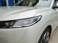 Dongfeng Yipai 008 EREV 210Max 6-seater - photo 4