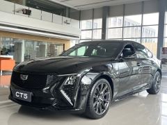 Cadillac CT5 28T Track Performance Edition with Peak Track Package - фото 1