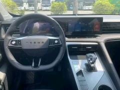 Roewe RX5 PLUS 330TGI Edition - photo 3