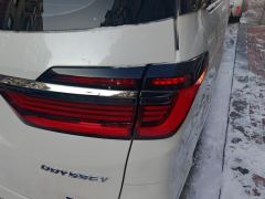 Honda Odyssey 2.0L Sharp Joy Edition 7-seater - ფოტო 5