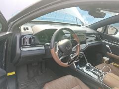 BYD Tang DM-i 1.5T 112KM Precursor Honorable Type - фото 16