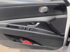 Hyundai Elantra 1.5L CVT Elite Edition - фото 13