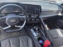 Hyundai Elantra 1.5L CVT Elite Edition - фото 16