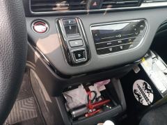 Honda Odyssey 2.0L Sharp Joy Edition 7-seater - ფოტო 19