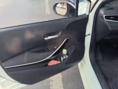 Toyota Levin Dual-Engine 1.8L Luxury Edition - фото 12