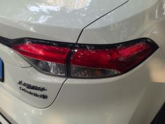 Toyota Levin Dual-Engine 1.8L Luxury Edition - фото 5