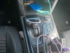 Hyundai ix35 2.0L Automatic 2WD Leading Edition GLS - ფოტო 19