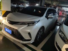 Toyota Gravia Dual-Engine 2.5L 2WD Premier Plus Edition - ფოტო 1