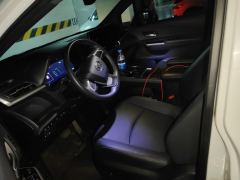 Toyota Gravia Dual-Engine 2.5L 2WD Premier Plus Edition - ფოტო 14