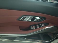 BMW 3 Series 325Li M Sport Package - ფოტო 13