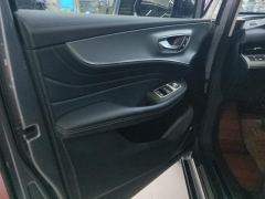 Roewe iMAX8 2.0T Supreme Edition - ფოტო 12